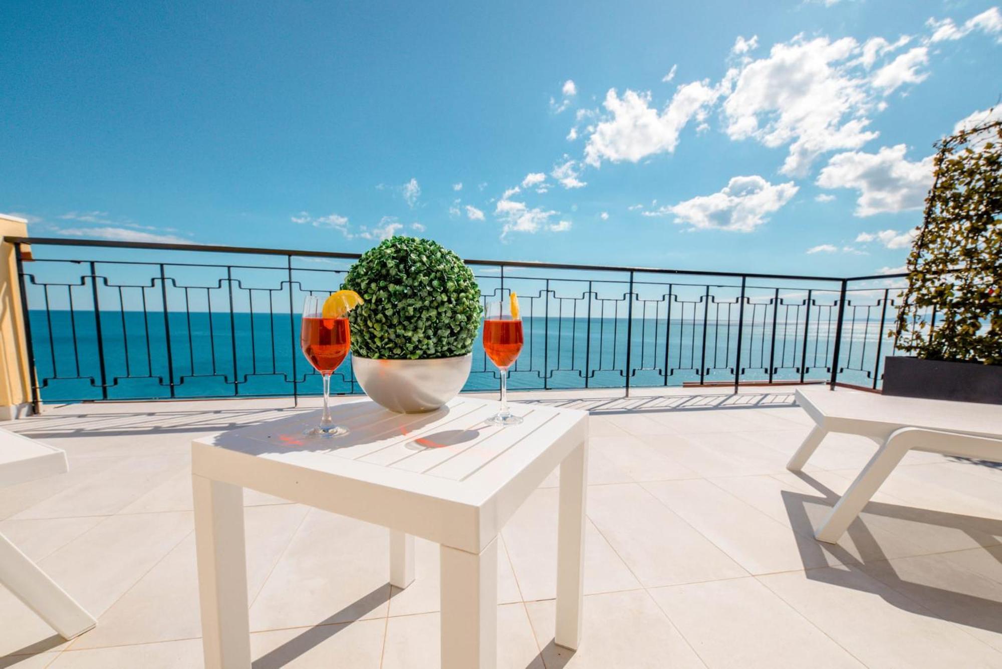 Blu Marine Bed & Breakfast Catanzaro Bagian luar foto